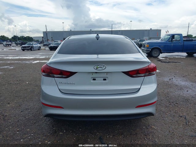 Hyundai 2017 2017 KMHD84LF5HU303423 Image 16
