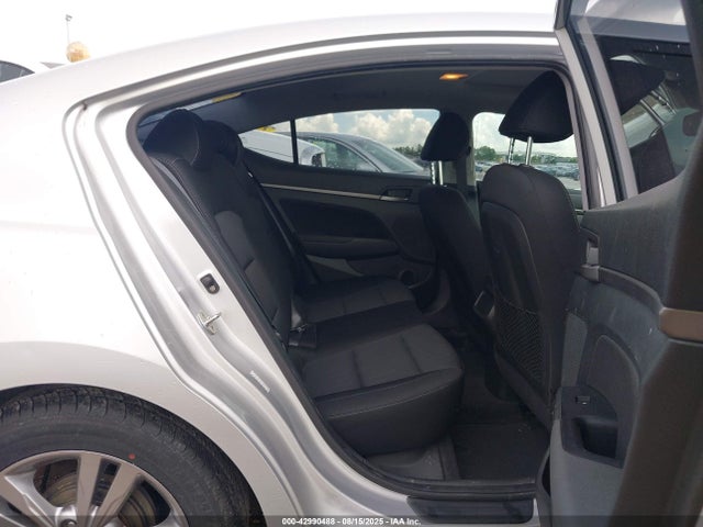 Hyundai 2017 2017 KMHD84LF5HU303423 Image 8