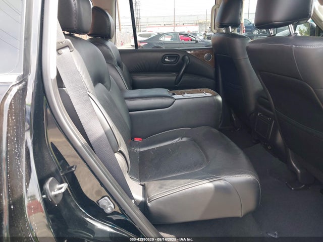 Infiniti 2016 2016 JN8AZ2NE2G9120175 Image 8