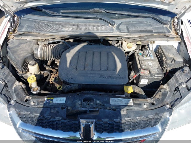 2C4RDGBG9GR139865 Dodge Grand Caravan