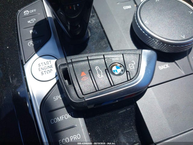 WBX47DP08RN284152 BMW X3