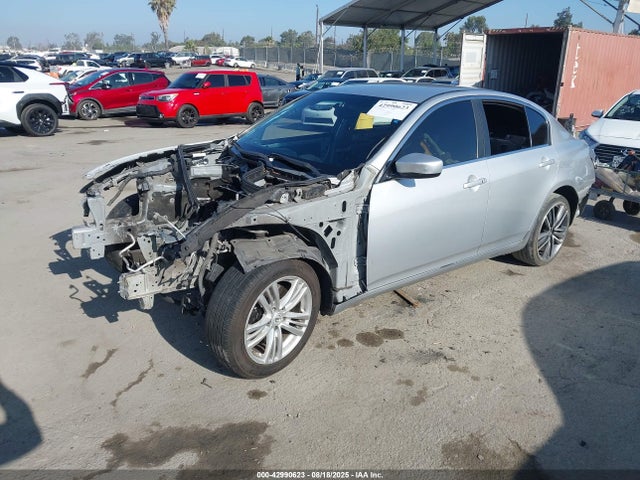 Infiniti Q40 2015 JN1CV6AP1FM503098 Image 2