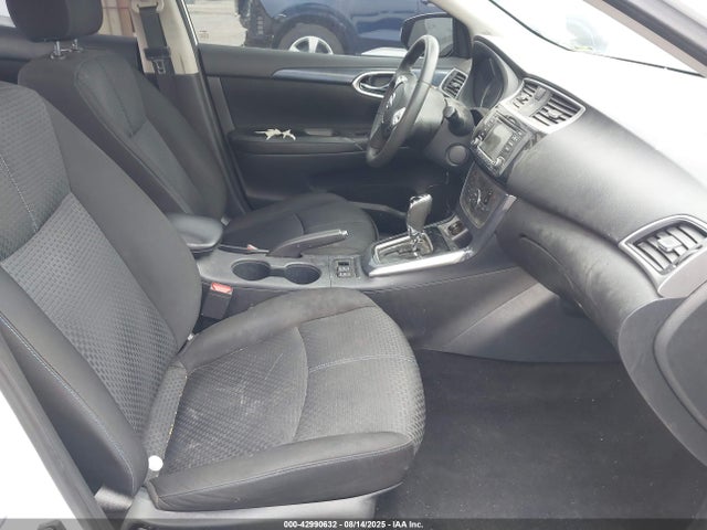 Nissan 2018 2018 3N1CB7AP9JY235311 Image 5