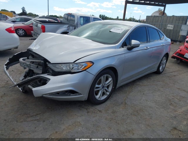 Ford 2.0l 4v atk hev 2018 3FA6P0LU5JR269834 Image 2