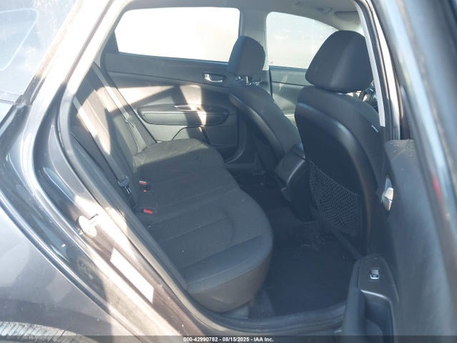 5XXGT4L38KG300888 KIA gdi