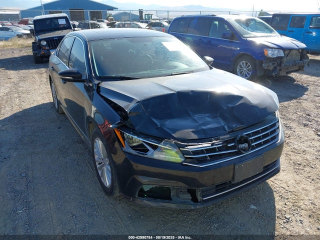 Volkswagen Passat 2016 1VWBT7A34GC010215 Image 6