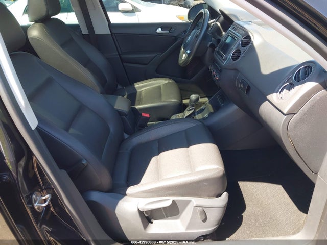 WVGAV7AX9GW537429 Volkswagen 2.0t