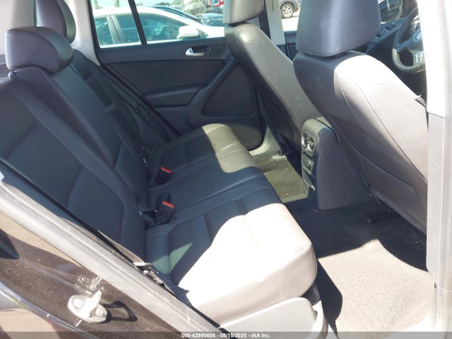 WVGAV7AX9GW537429 Volkswagen 2.0t