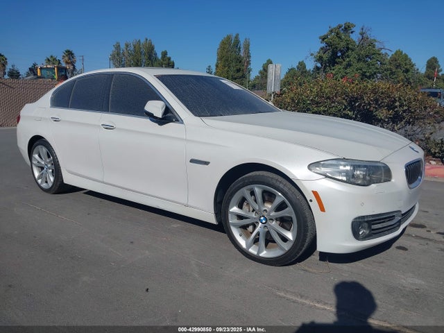 BMW 535 2014 WBA5B1C58ED477379 Image 13
