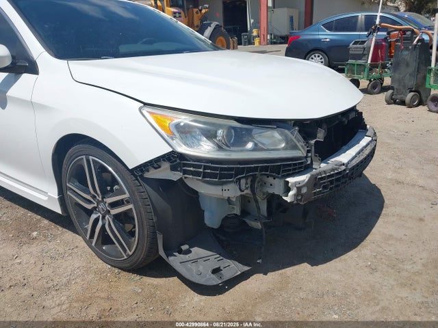 1HGCR2F1XHA118739 Honda k24w1