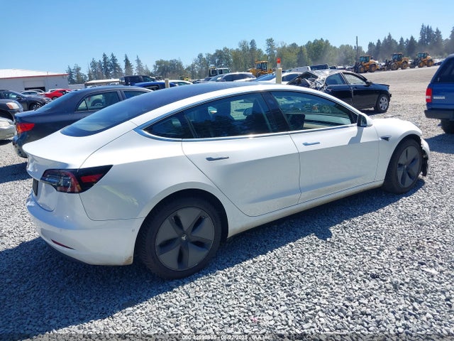 Tesla MODEL 3 2019 5YJ3E1EA0KF310031 Image 4