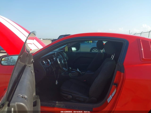 1ZVBP8AM3E5321560 Ford 2014