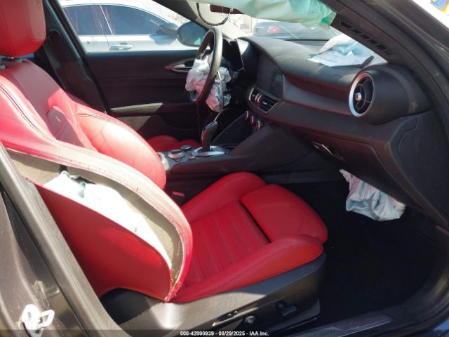 2022 ALFA ROMEO GIULIA ZARFAMBN2N7660391 Photo 4