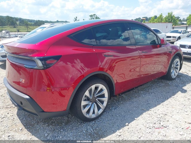 2026 TESLA MODEL Y 7SAYGDEE9TF323336 Photo 3
