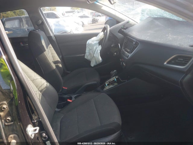 Hyundai Accent 2018 3KPC24A37JE019967 Image 5