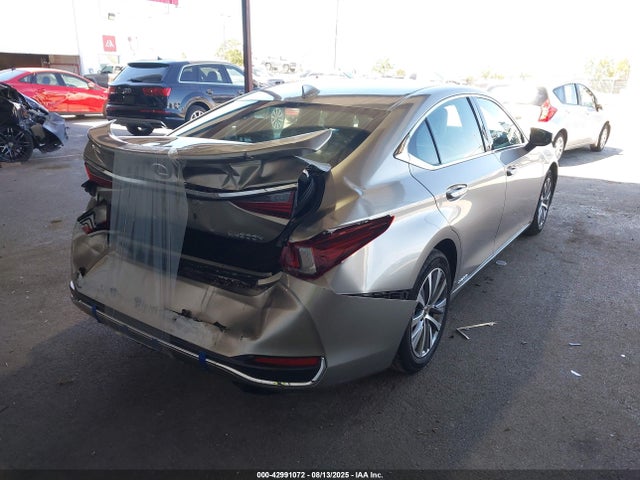 Lexus a25a-fxs, 3nm 2021 58ACA1C11MU011838 Image 4