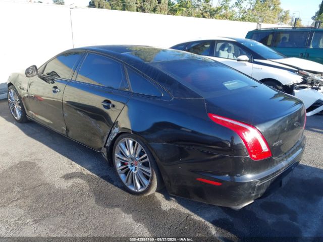 2011 JAGUAR XJ SAJWA2GE7BMV03932 Photo 2