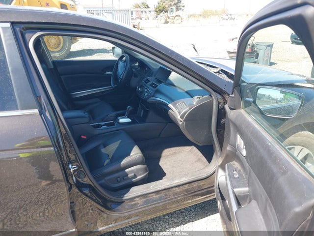 Honda j35y1 2015 5J6TF2H57FL002367 Image 5