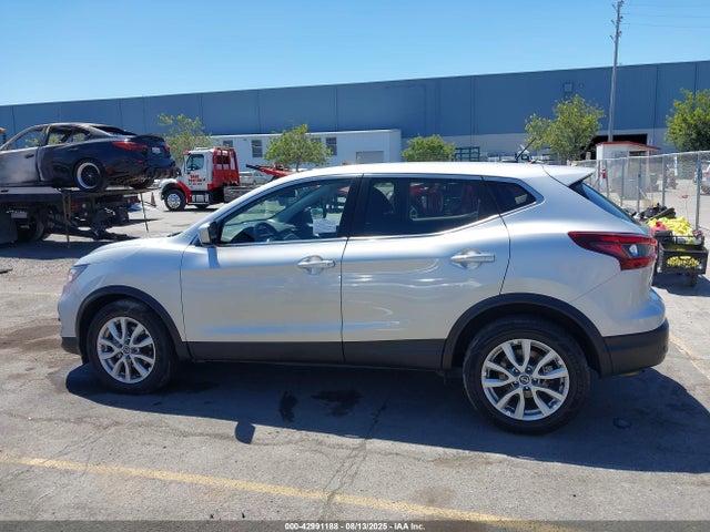 JN1BJ1AW4NW477455 Nissan ROGUE SPORT
