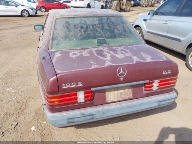 1992 MERCEDES-BENZ 190 WDBDA28D8NF982980 Photo 2