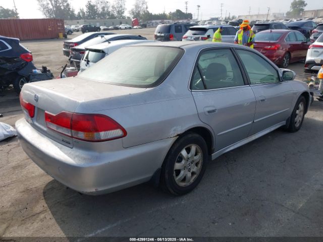 2001 HONDA ACCORD SDN JHMCG56681C010372 Photo 3
