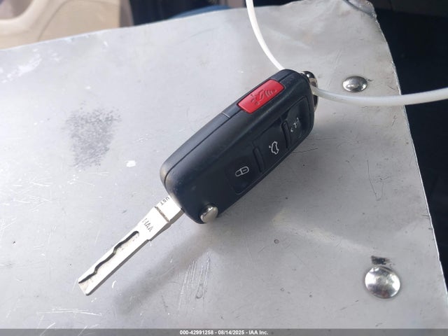 3VWD17AJ0EM393238 Volkswagen Jetta