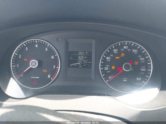 3VWD17AJ0EM393238 Volkswagen Jetta