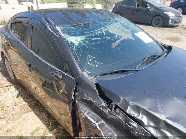 3MZBN1U70HM113086 Mazda pe