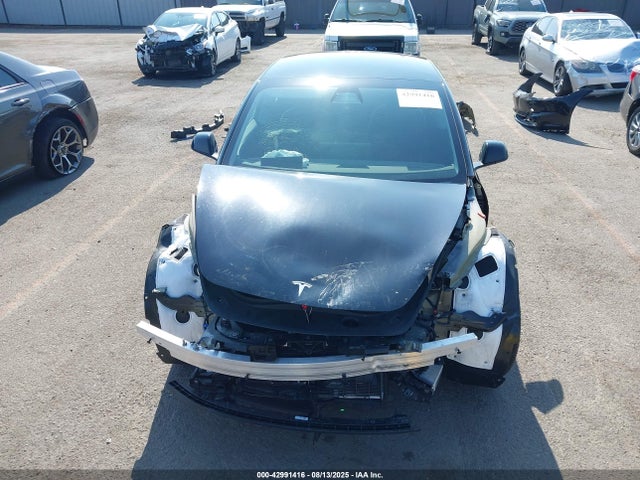5YJ3E1EB9RF754270 Tesla MODEL 3