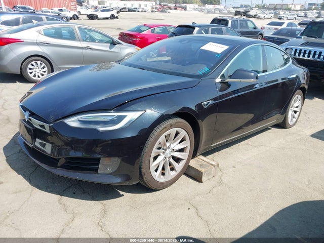 2016 TESLA MODEL S 5YJSA1E12GF151351 Photo 1
