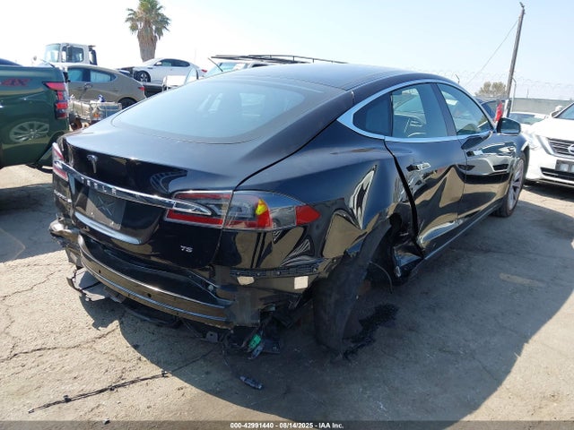 2016 TESLA MODEL S 5YJSA1E12GF151351 Photo 5