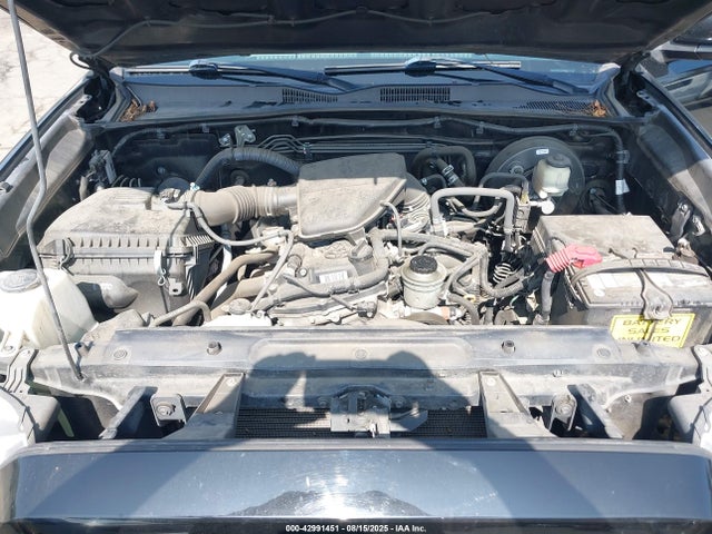 5TFAX5GN5HX092143 Toyota 2tr-fe