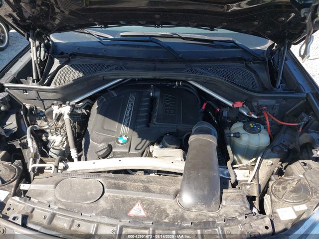 5UXKR0C54G0P30184 BMW 2016