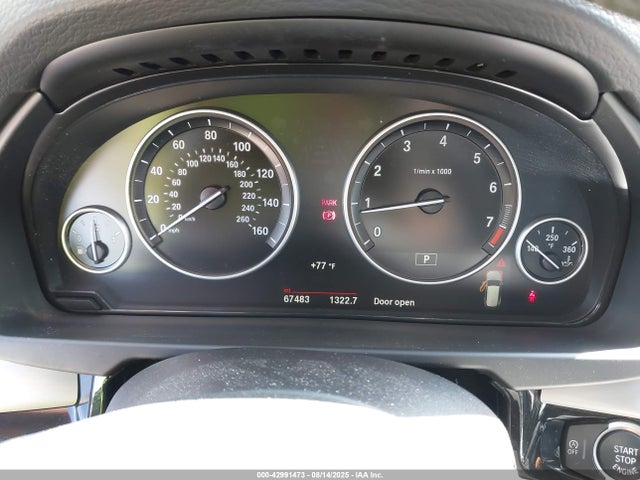 5UXKR0C54G0P30184 BMW 2016