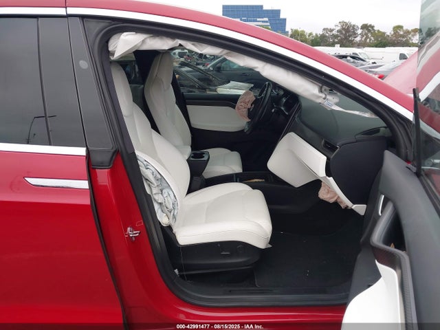 2018 TESLA MODEL X 5YJXCAE20JF122429 Photo 4