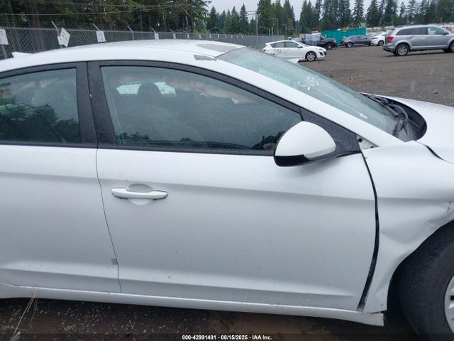 5NPD74LF3HH070160 Hyundai Elantra