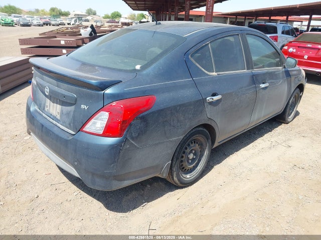 3N1CN7AP4HL819551 Nissan 2017
