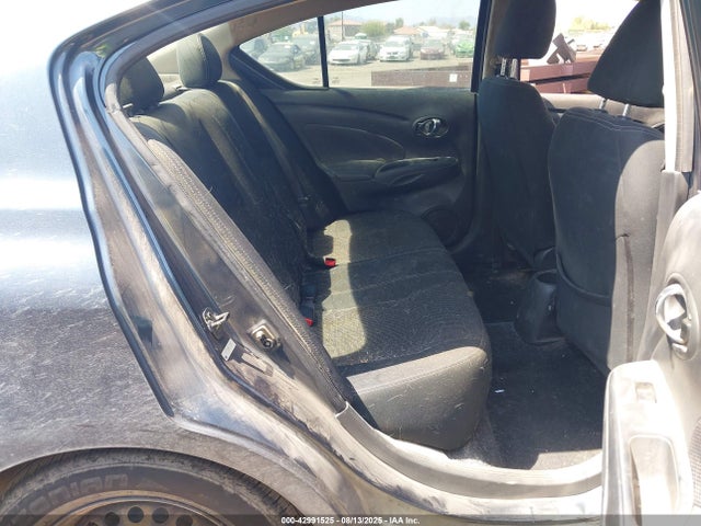 3N1CN7AP4HL819551 Nissan 2017