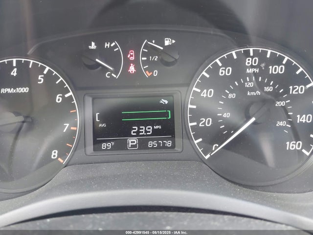 3N1AB7AP9HY324636 Nissan Sentra