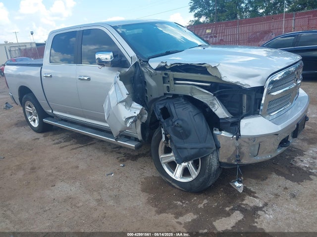 2018 RAM 1500 1C6RR7LT7JS279021 Photo 5