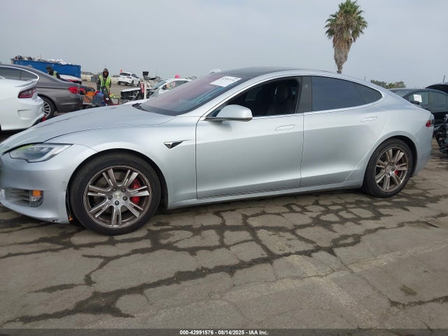 Tesla 2016 2016 5YJSA1E47GF172416 Image 14