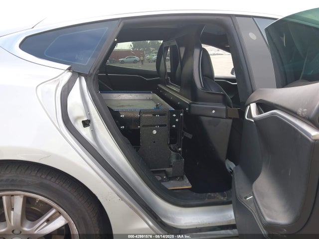 2016 TESLA MODEL S 5YJSA1E47GF172416 Photo 7