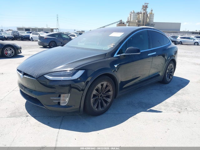 2017 TESLA MODEL X 5YJXCAE24HF052234 Photo 1