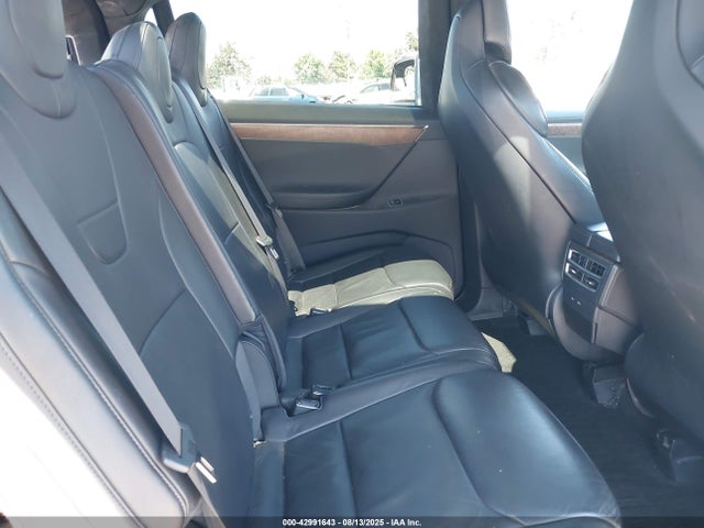 2017 TESLA MODEL X 5YJXCAE24HF052234 Photo 7