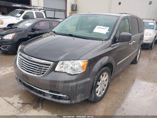 2C4RC1BGXFR655487 Chrysler Town and Country