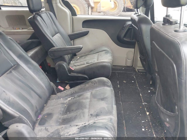2C4RC1BGXFR655487 Chrysler Town and Country