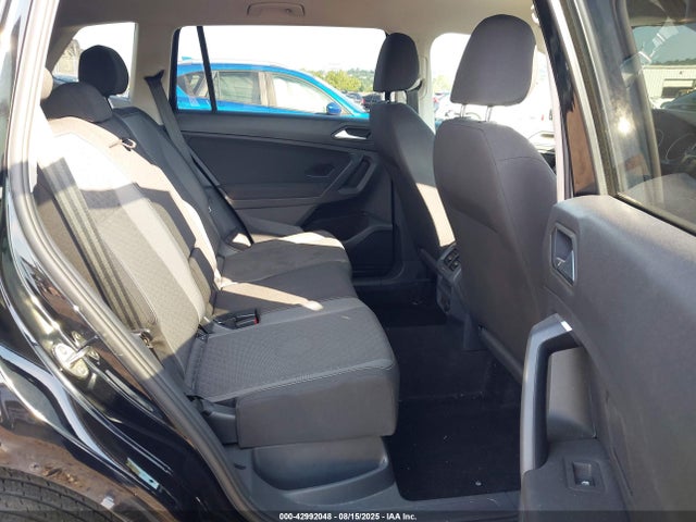 3VV0B7AX5MM000529 Volkswagen Tiguan