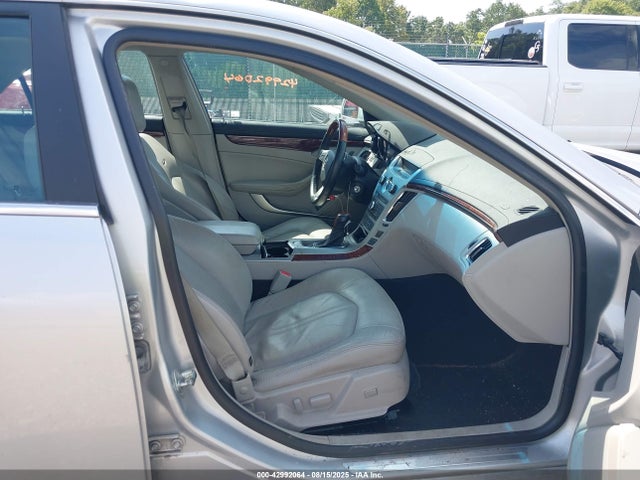 2011 CADILLAC CTS 1G6DG5EY9B0126839 Photo 4