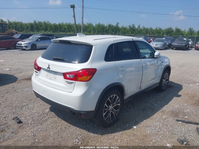 2017 MITSUBISHI OUTLANDER SPORT JA4AR3AU2HZ009670 Photo 3
