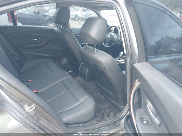 BMW 320i 2016 WBA8A3C52GK551955 Image 8
